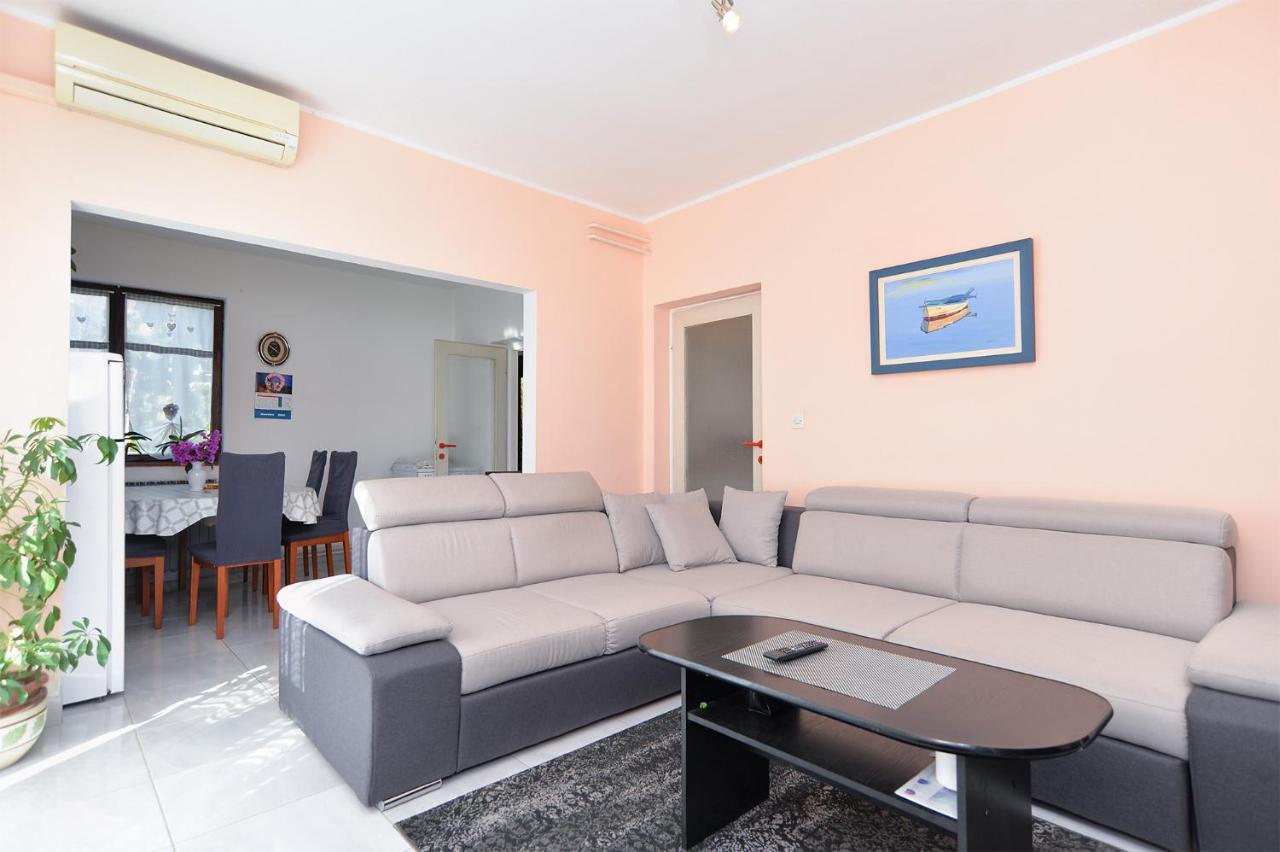 Apartments Danijel 1956 بولا المظهر الخارجي الصورة