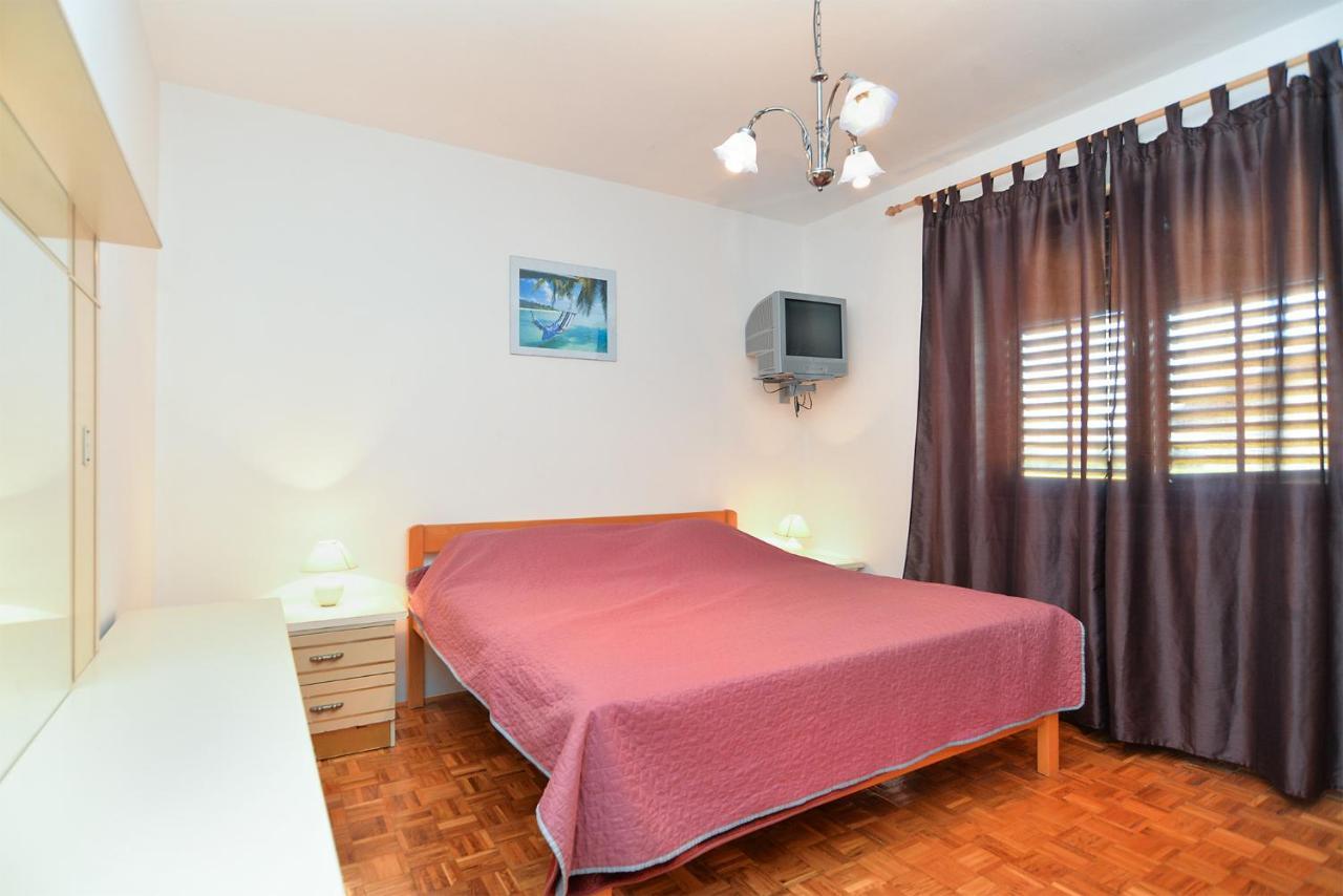 Apartments Danijel 1956 بولا المظهر الخارجي الصورة