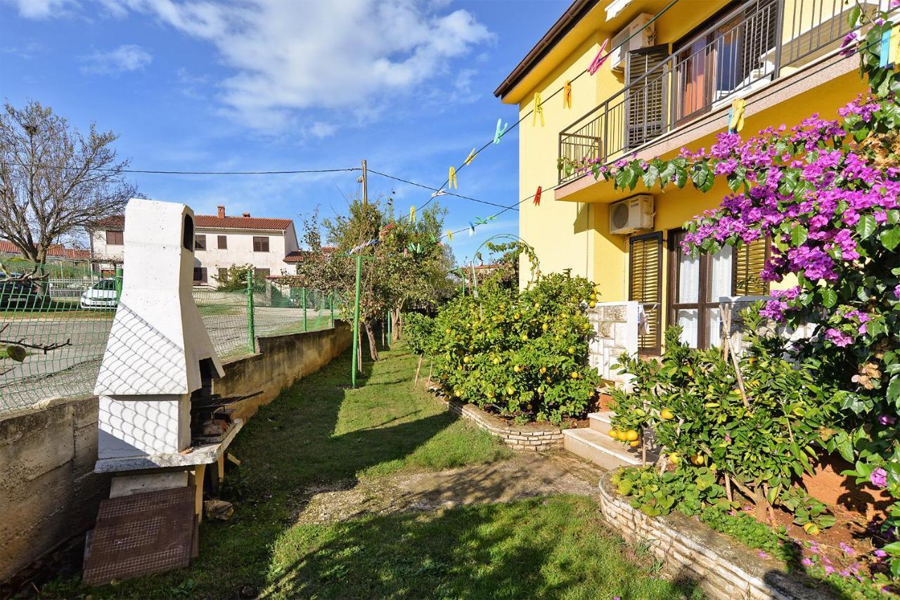 Apartments Danijel 1956 بولا المظهر الخارجي الصورة