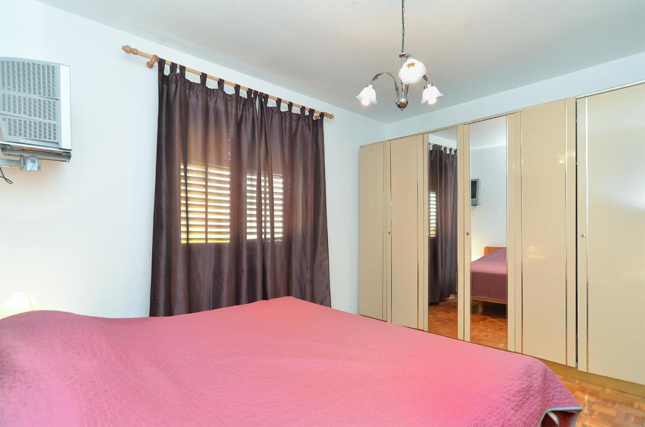Apartments Danijel 1956 بولا المظهر الخارجي الصورة